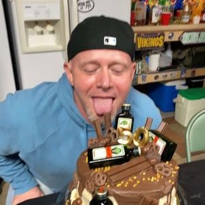 Meet your Posher, Mark